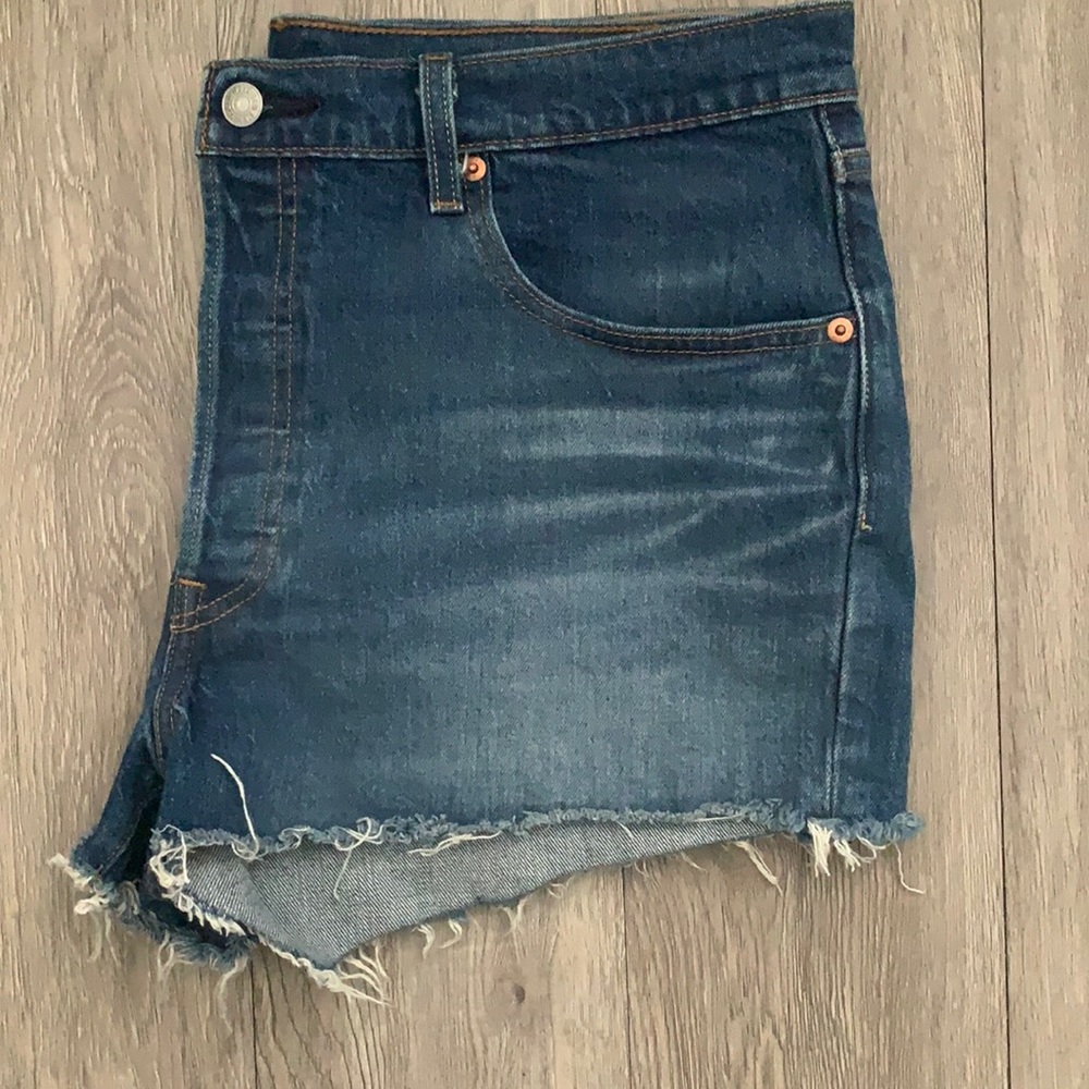 Levi’s High Waisted Shorts 501